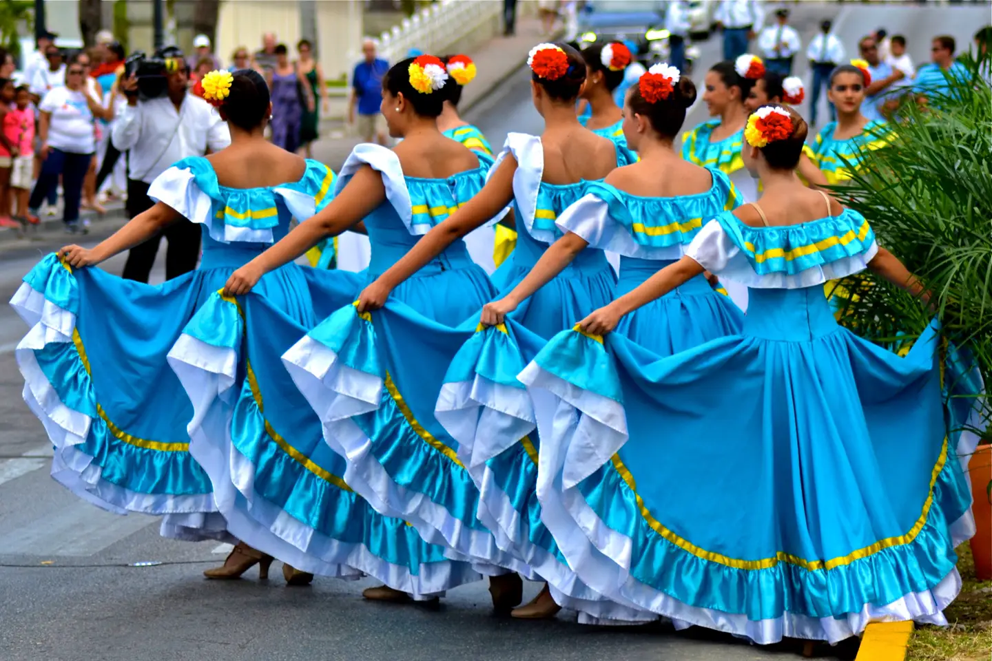 Bailarinas de carnaval en Aruba